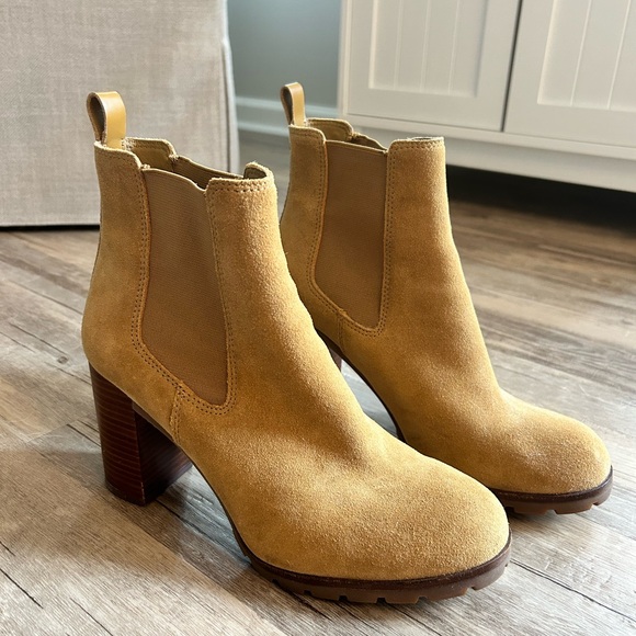 Tory Burch Camel Suede Booties - Picture 4 of 9